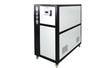 水冷式工業冷水機運行時出現異常，該怎么辦?